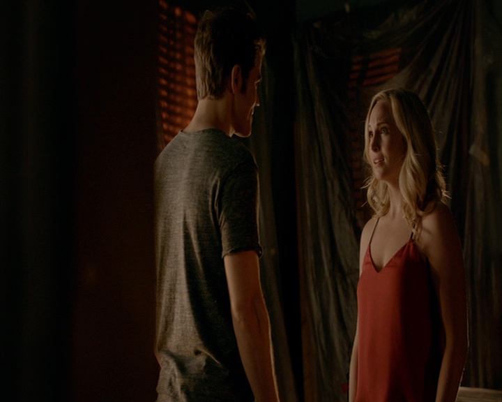 VampireDiaries-dot-nl_VampireDiaries-8x02TodayWillBeDifferent2197.jpg