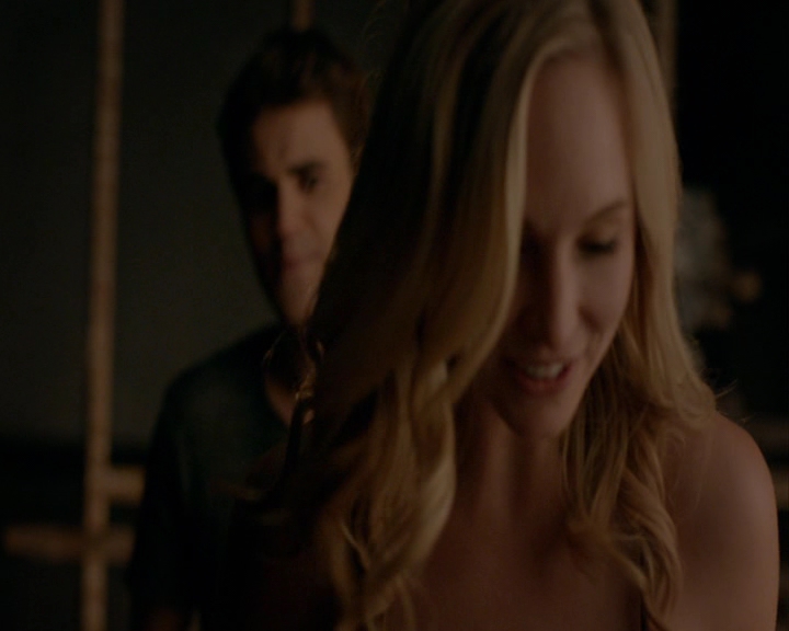 VampireDiaries-dot-nl_VampireDiaries-8x02TodayWillBeDifferent2214.jpg