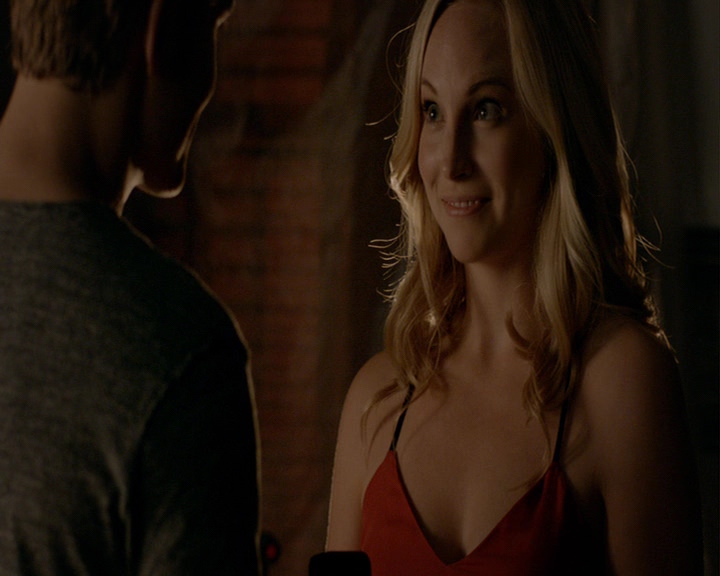 VampireDiaries-dot-nl_VampireDiaries-8x02TodayWillBeDifferent2245.jpg