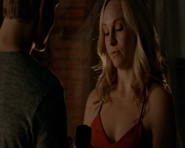 VampireDiaries-dot-nl_VampireDiaries-8x02TodayWillBeDifferent2247.jpg