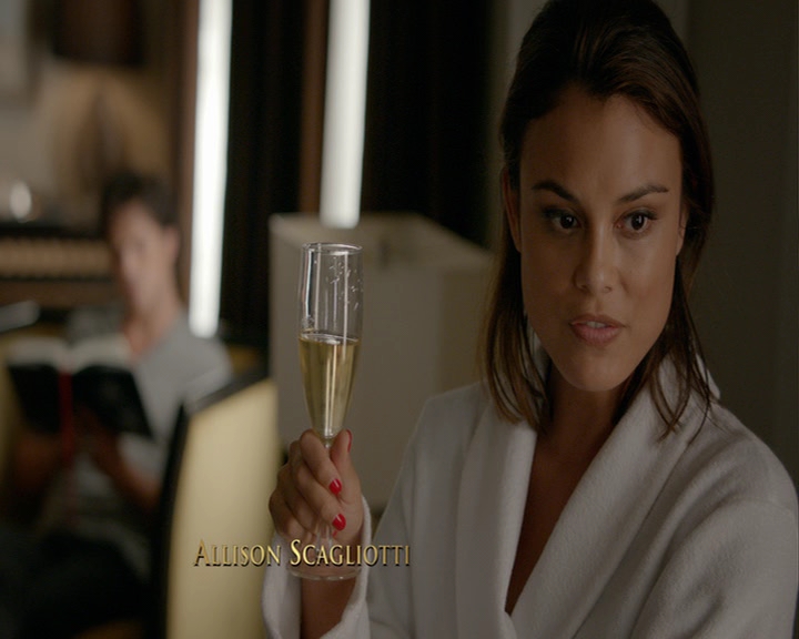 VampireDiaries-dot-nl_VampireDiaries-8x03YouDecidedThatIWasWorthSaving0138.jpg