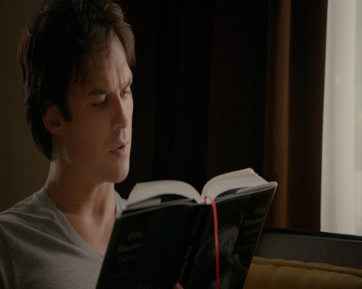 VampireDiaries-dot-nl_VampireDiaries-8x03YouDecidedThatIWasWorthSaving0148.jpg