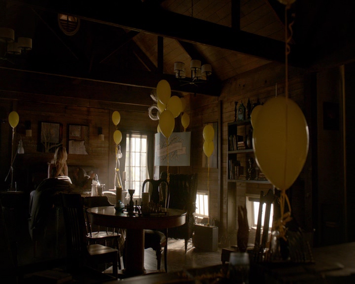 VampireDiaries-dot-nl_VampireDiaries-8x03YouDecidedThatIWasWorthSaving0197.jpg