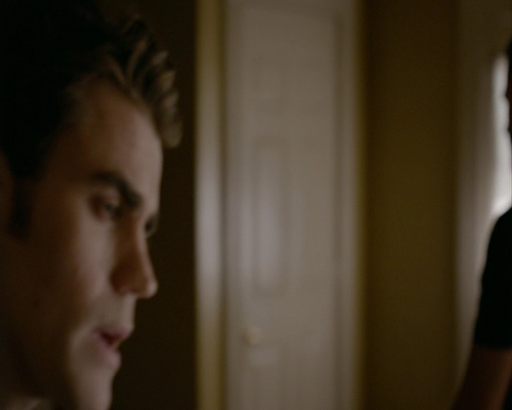 VampireDiaries-dot-nl_VampireDiaries-8x03YouDecidedThatIWasWorthSaving0283.jpg