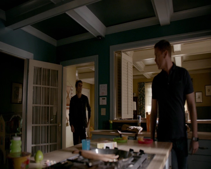 VampireDiaries-dot-nl_VampireDiaries-8x03YouDecidedThatIWasWorthSaving0292.jpg