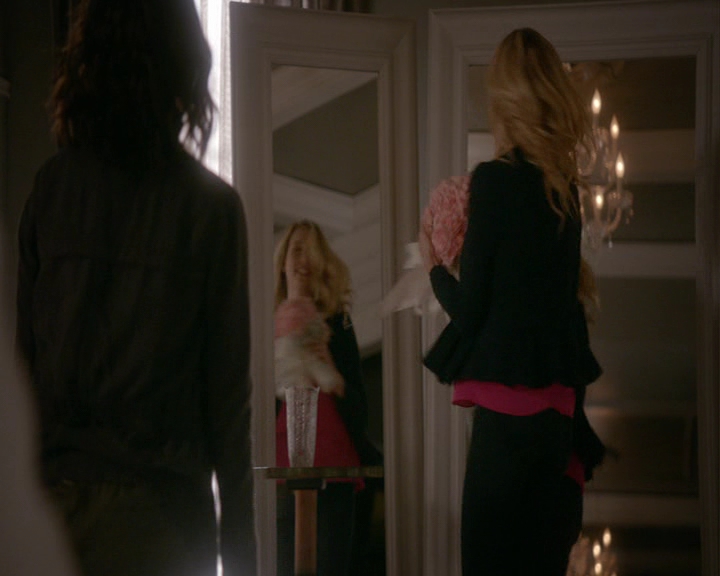 VampireDiaries-dot-nl_VampireDiaries-8x03YouDecidedThatIWasWorthSaving0385.jpg