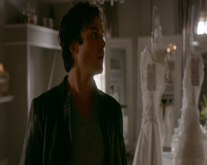 VampireDiaries-dot-nl_VampireDiaries-8x03YouDecidedThatIWasWorthSaving0422.jpg