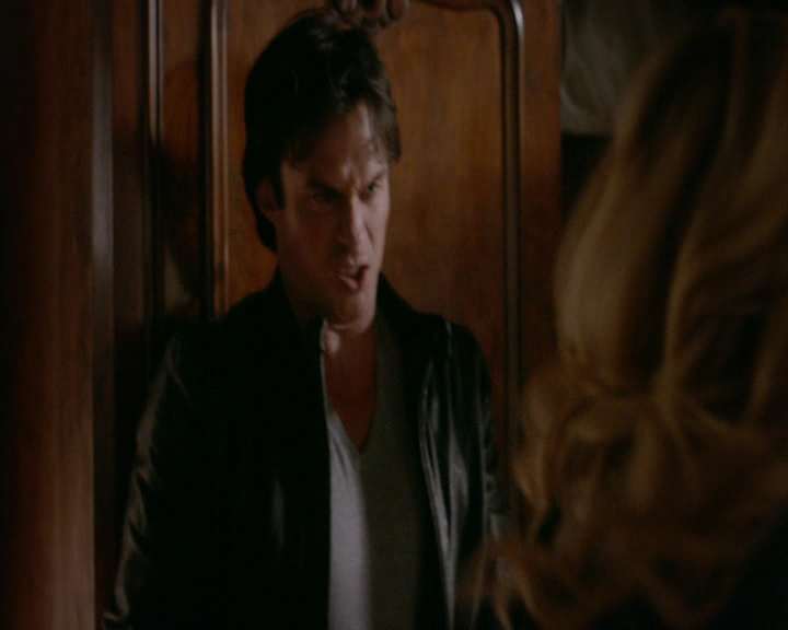 VampireDiaries-dot-nl_VampireDiaries-8x03YouDecidedThatIWasWorthSaving0434.jpg