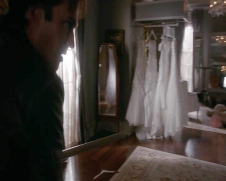 VampireDiaries-dot-nl_VampireDiaries-8x03YouDecidedThatIWasWorthSaving0441.jpg