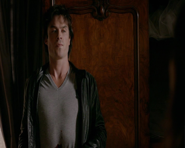 VampireDiaries-dot-nl_VampireDiaries-8x03YouDecidedThatIWasWorthSaving0483.jpg