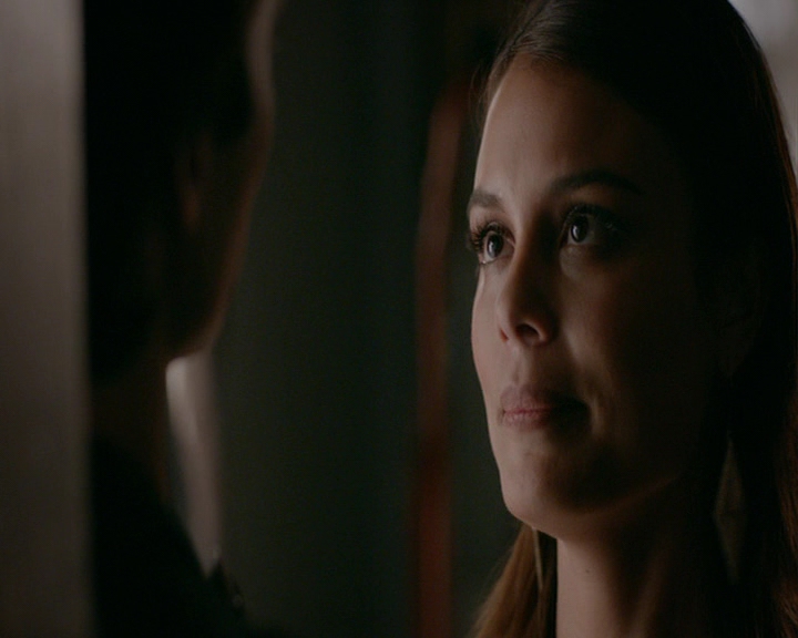 VampireDiaries-dot-nl_VampireDiaries-8x03YouDecidedThatIWasWorthSaving0492.jpg