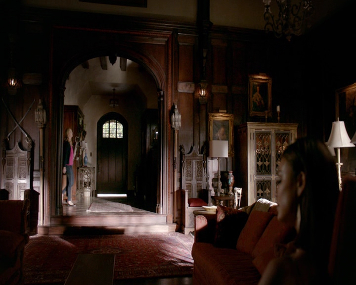 VampireDiaries-dot-nl_VampireDiaries-8x03YouDecidedThatIWasWorthSaving0640.jpg