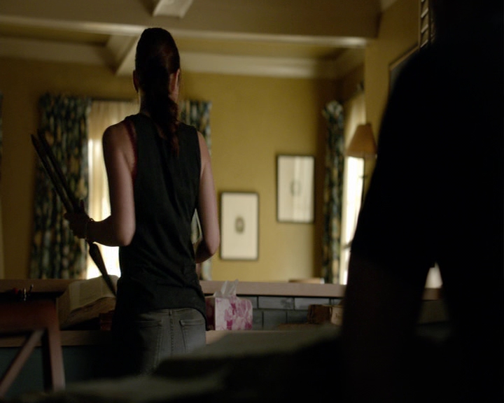 VampireDiaries-dot-nl_VampireDiaries-8x03YouDecidedThatIWasWorthSaving0758.jpg