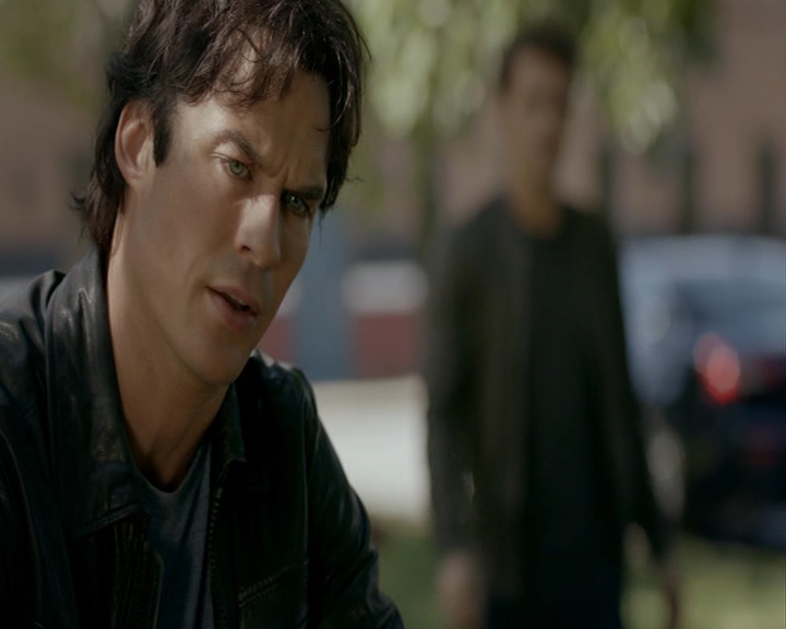 VampireDiaries-dot-nl_VampireDiaries-8x03YouDecidedThatIWasWorthSaving0834.jpg