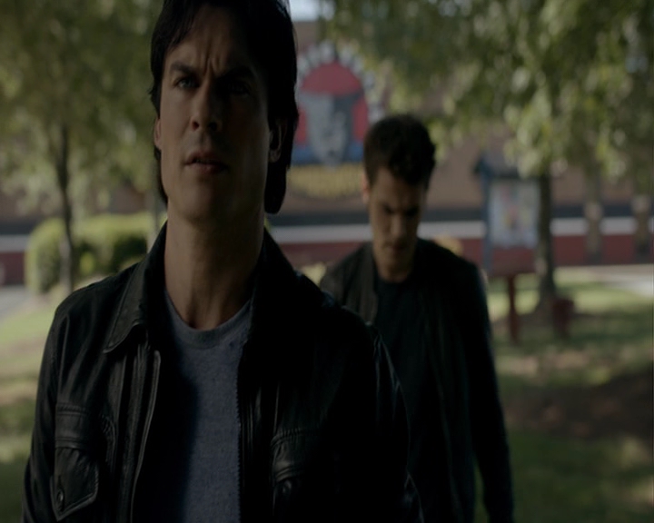 VampireDiaries-dot-nl_VampireDiaries-8x03YouDecidedThatIWasWorthSaving0857.jpg