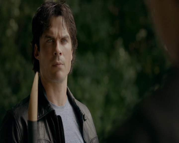 VampireDiaries-dot-nl_VampireDiaries-8x03YouDecidedThatIWasWorthSaving0870.jpg