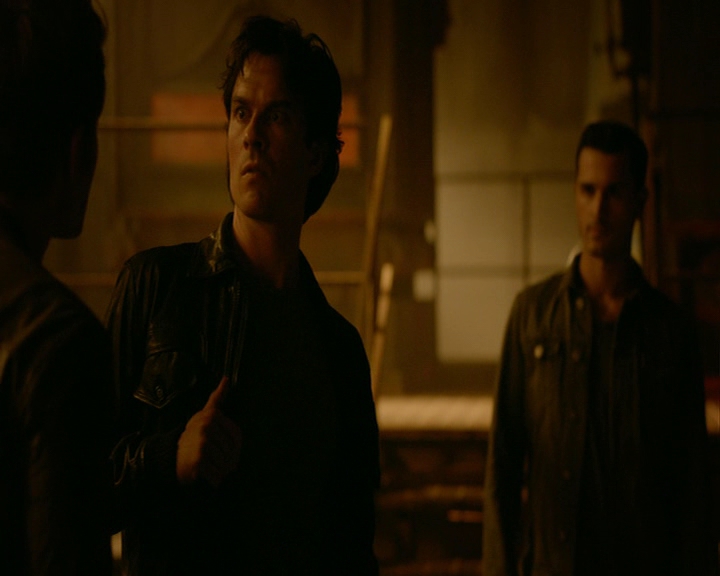 VampireDiaries-dot-nl_VampireDiaries-8x03YouDecidedThatIWasWorthSaving1143.jpg