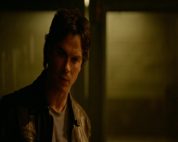 VampireDiaries-dot-nl_VampireDiaries-8x03YouDecidedThatIWasWorthSaving1152.jpg