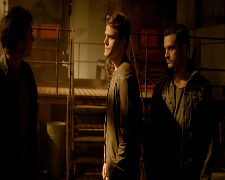 VampireDiaries-dot-nl_VampireDiaries-8x03YouDecidedThatIWasWorthSaving1262.jpg