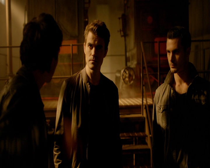 VampireDiaries-dot-nl_VampireDiaries-8x03YouDecidedThatIWasWorthSaving1277.jpg