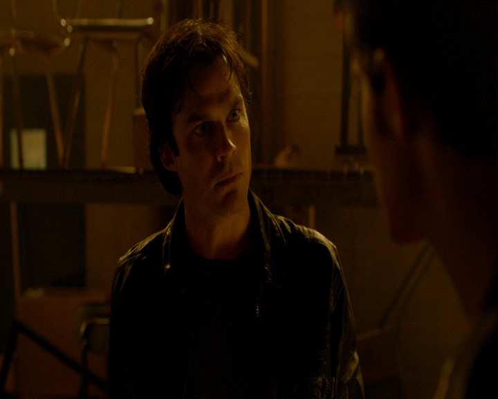 VampireDiaries-dot-nl_VampireDiaries-8x03YouDecidedThatIWasWorthSaving1278.jpg