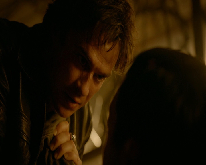 VampireDiaries-dot-nl_VampireDiaries-8x03YouDecidedThatIWasWorthSaving1530.jpg