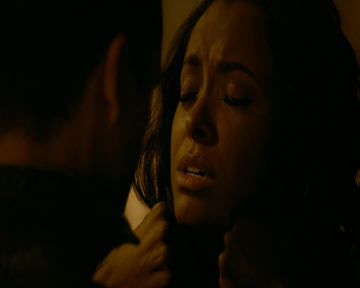 VampireDiaries-dot-nl_VampireDiaries-8x03YouDecidedThatIWasWorthSaving1701.jpg