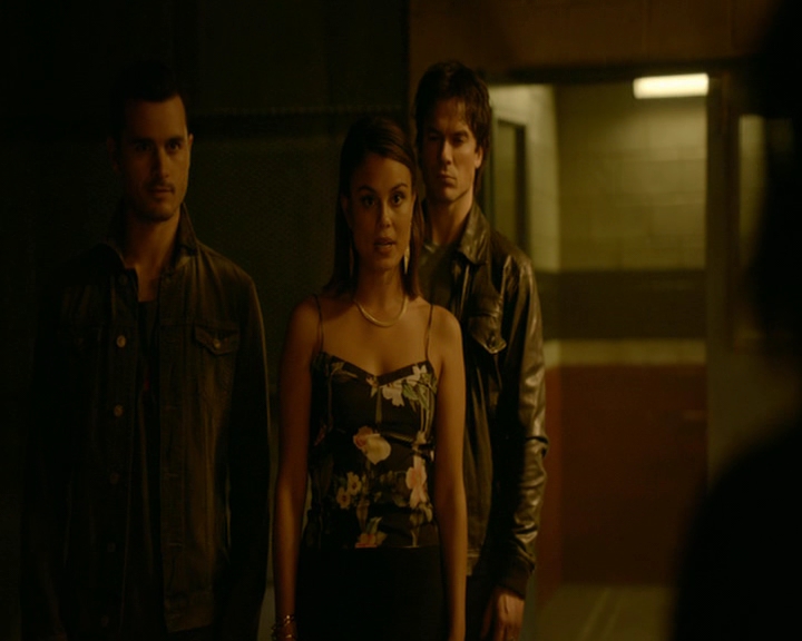 VampireDiaries-dot-nl_VampireDiaries-8x03YouDecidedThatIWasWorthSaving1748.jpg