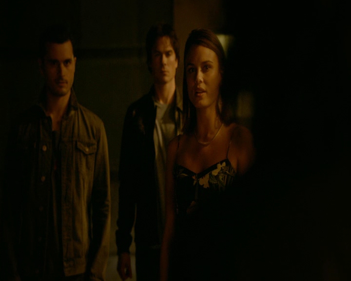 VampireDiaries-dot-nl_VampireDiaries-8x03YouDecidedThatIWasWorthSaving1757.jpg