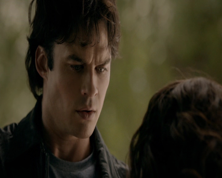 VampireDiaries-dot-nl_VampireDiaries-8x03YouDecidedThatIWasWorthSaving1798.jpg