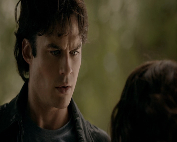 VampireDiaries-dot-nl_VampireDiaries-8x03YouDecidedThatIWasWorthSaving1799.jpg