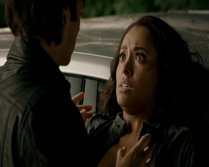 VampireDiaries-dot-nl_VampireDiaries-8x03YouDecidedThatIWasWorthSaving1800.jpg