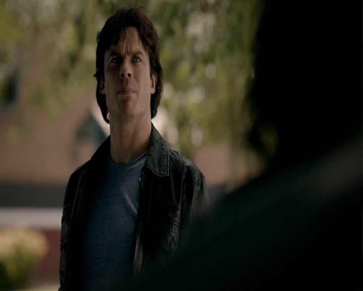 VampireDiaries-dot-nl_VampireDiaries-8x03YouDecidedThatIWasWorthSaving1807.jpg