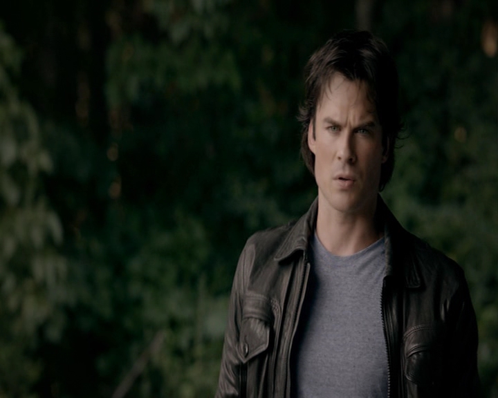 VampireDiaries-dot-nl_VampireDiaries-8x03YouDecidedThatIWasWorthSaving1846.jpg