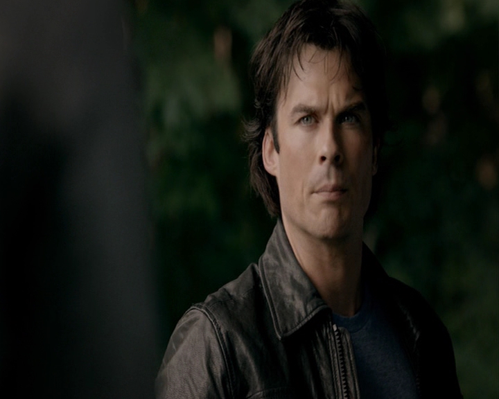 VampireDiaries-dot-nl_VampireDiaries-8x03YouDecidedThatIWasWorthSaving1853.jpg