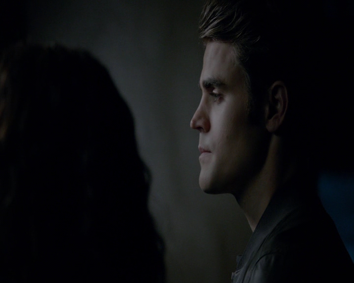 VampireDiaries-dot-nl_VampireDiaries-8x03YouDecidedThatIWasWorthSaving1893.jpg