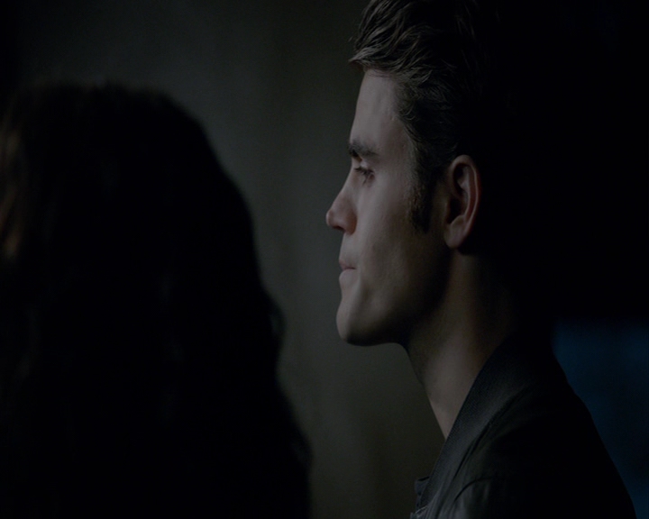 VampireDiaries-dot-nl_VampireDiaries-8x03YouDecidedThatIWasWorthSaving1897.jpg