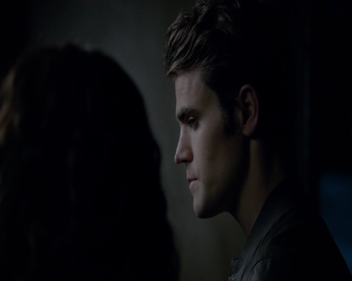 VampireDiaries-dot-nl_VampireDiaries-8x03YouDecidedThatIWasWorthSaving1909.jpg