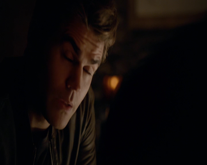 VampireDiaries-dot-nl_VampireDiaries-8x03YouDecidedThatIWasWorthSaving2009.jpg