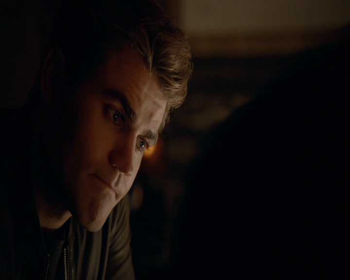 VampireDiaries-dot-nl_VampireDiaries-8x03YouDecidedThatIWasWorthSaving2033.jpg