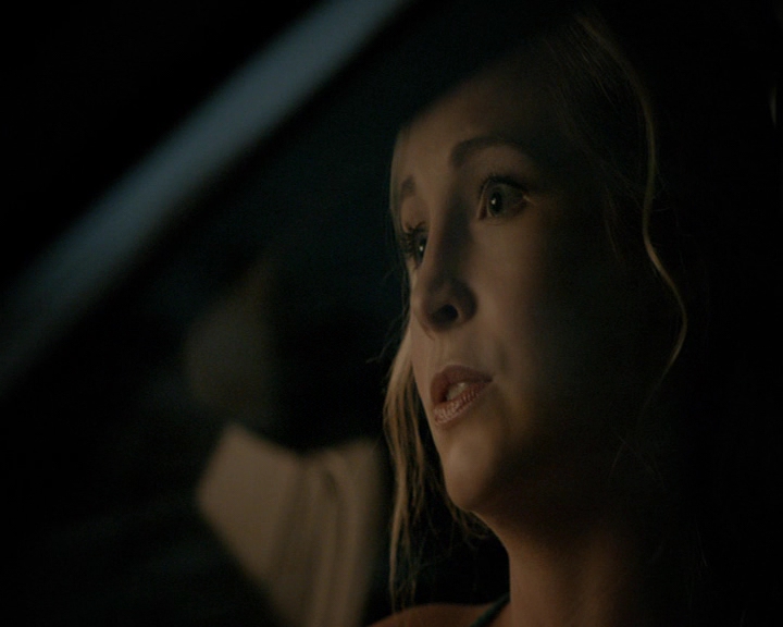 VampireDiaries-dot-nl_VampireDiaries-8x04AnEternityOfMisery0194.jpg