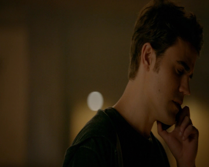 VampireDiaries-dot-nl_VampireDiaries-8x04AnEternityOfMisery0216.jpg