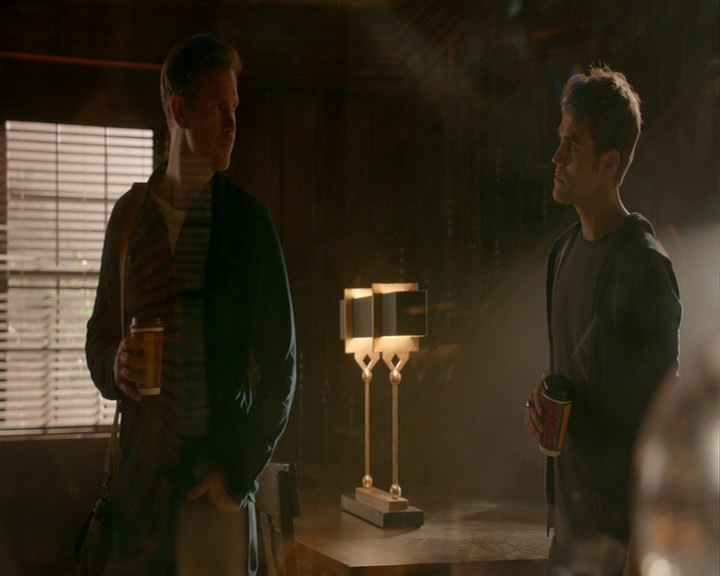 VampireDiaries-dot-nl_VampireDiaries-8x04AnEternityOfMisery0239.jpg