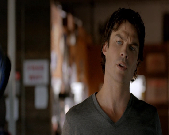 VampireDiaries-dot-nl_VampireDiaries-8x04AnEternityOfMisery0272.jpg