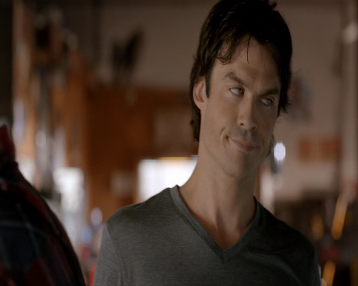 VampireDiaries-dot-nl_VampireDiaries-8x04AnEternityOfMisery0284.jpg