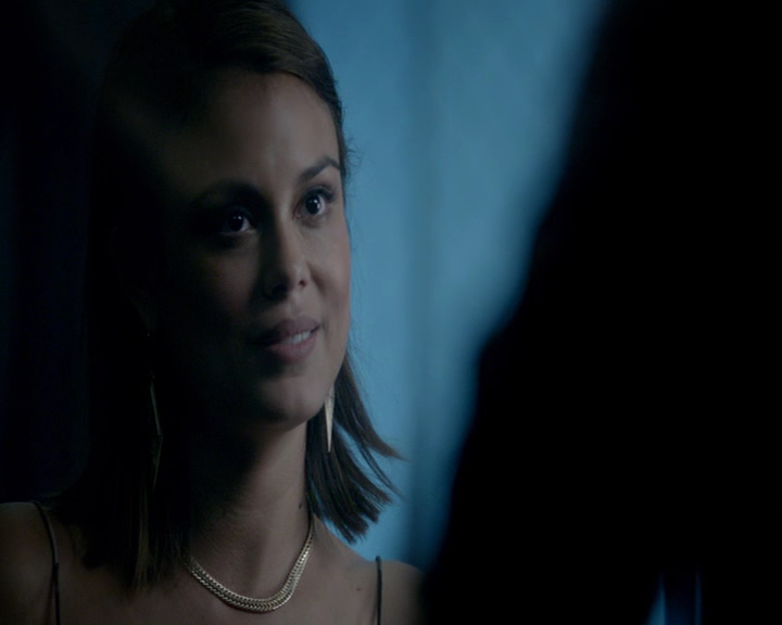 VampireDiaries-dot-nl_VampireDiaries-8x04AnEternityOfMisery0582.jpg