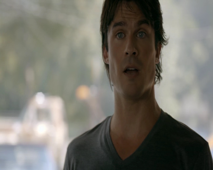 VampireDiaries-dot-nl_VampireDiaries-8x04AnEternityOfMisery0677.jpg