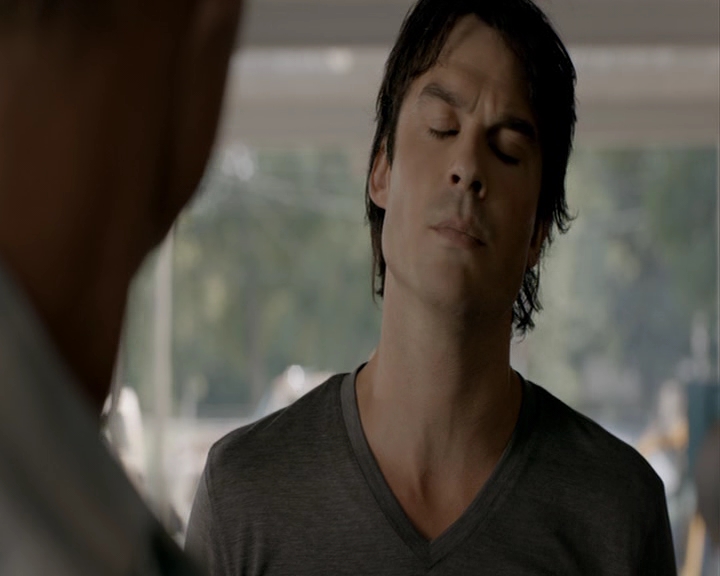 VampireDiaries-dot-nl_VampireDiaries-8x04AnEternityOfMisery0716.jpg