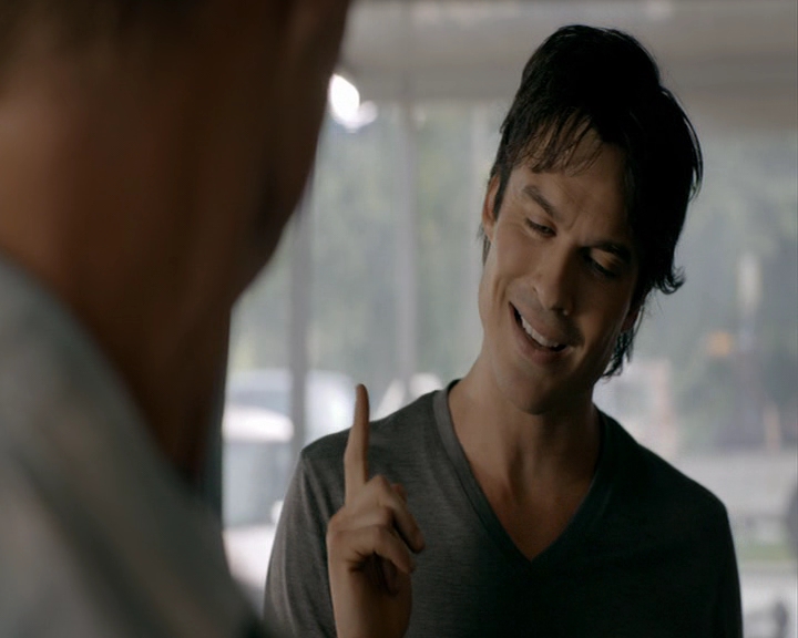 VampireDiaries-dot-nl_VampireDiaries-8x04AnEternityOfMisery0718.jpg