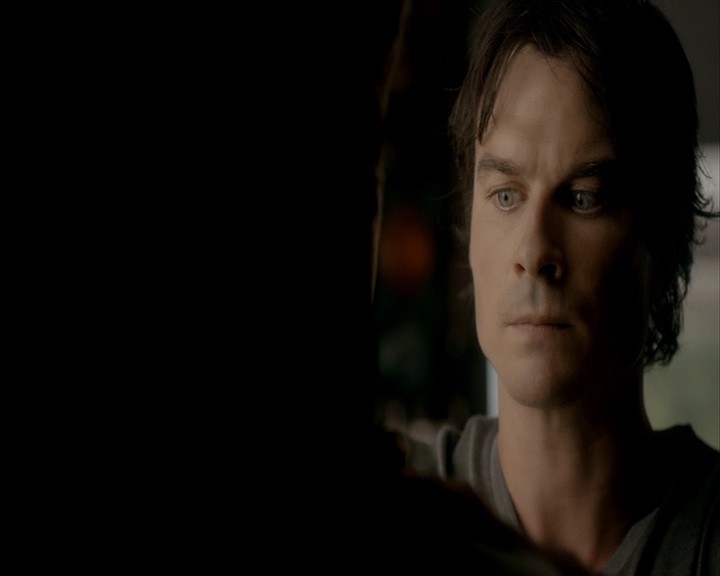 VampireDiaries-dot-nl_VampireDiaries-8x04AnEternityOfMisery0730.jpg